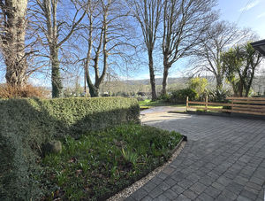 Photo 5- click for photo gallery